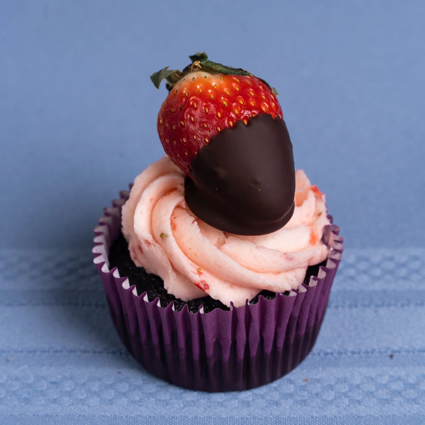 Strawberry / 2 Dozen