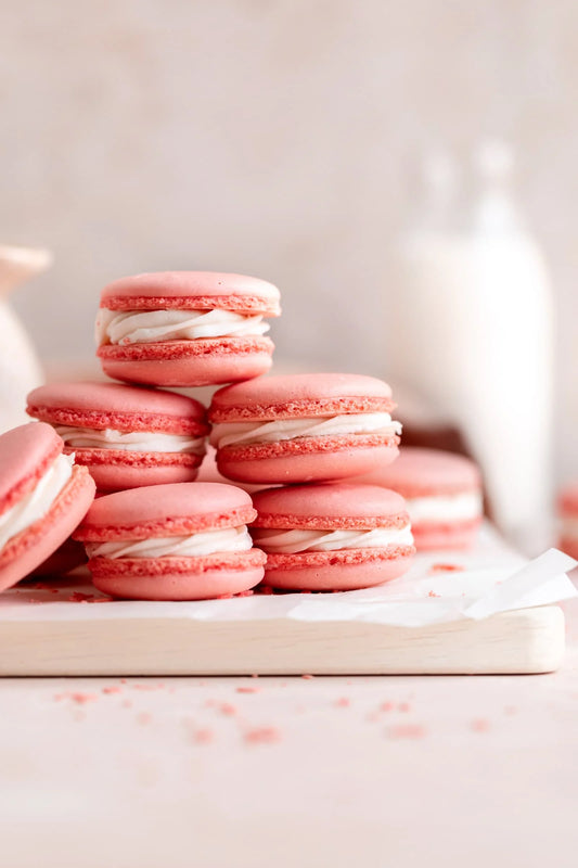 Vanilla French Macarons / 1 Dozen